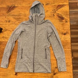 Lululemon women’s jacket, size 8.